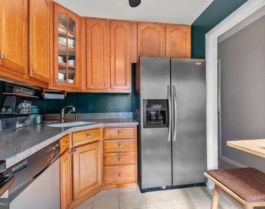 290 Hilltop Lane - Photo Thumbnail 7