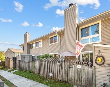 290 Hilltop Lane - Photo Thumbnail 17