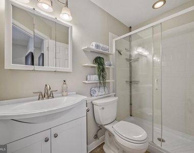 1206 Farley Court N - Photo Thumbnail 24