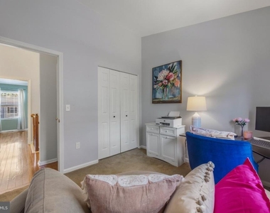 1206 Farley Court N - Photo Thumbnail 15