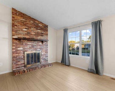332 Ternwing Drive - Photo Thumbnail 5