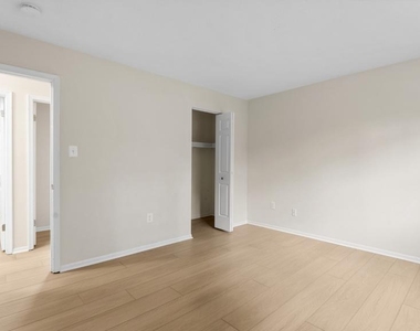 332 Ternwing Drive - Photo Thumbnail 14