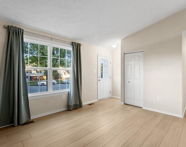 332 Ternwing Drive - Photo Thumbnail 6