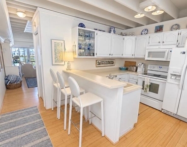 38335 Cardinal Lane - Photo Thumbnail 2