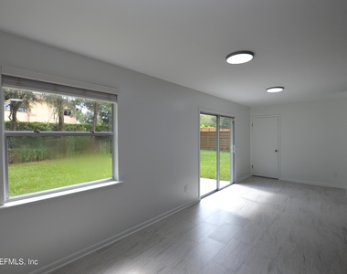2045 Derringer Road - Photo Thumbnail 5
