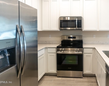 2252 Windward Cay Lane - Photo Thumbnail 1