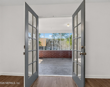 2626 Oak Summit Drive - Photo Thumbnail 13