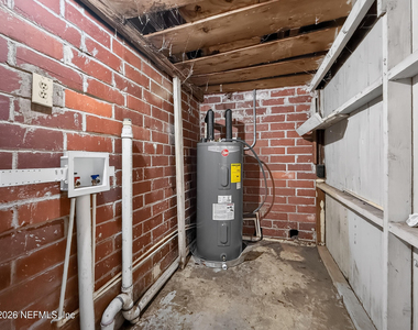 2626 Oak Summit Drive - Photo Thumbnail 12