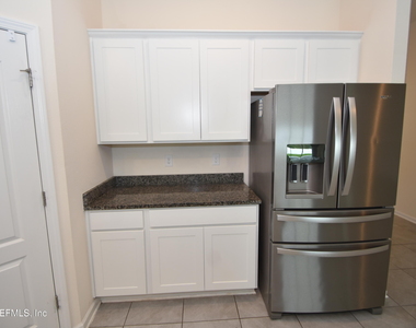 52 Oakleaf Way - Photo Thumbnail 8