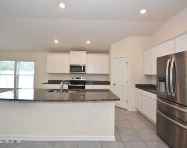 52 Oakleaf Way - Photo Thumbnail 6