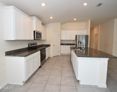 52 Oakleaf Way - Photo Thumbnail 5