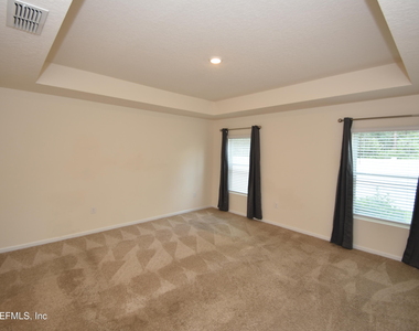 52 Oakleaf Way - Photo Thumbnail 15