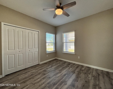 7361 Hilladale Creek Lane - Photo Thumbnail 28