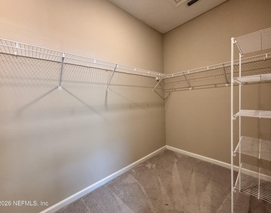 7361 Hilladale Creek Lane - Photo Thumbnail 16