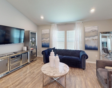 350 Hepburn Road - Photo Thumbnail 4