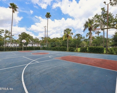 400 Timberwalk Court - Photo Thumbnail 9