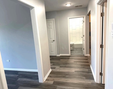 9 W Quincy Street - Photo Thumbnail 1