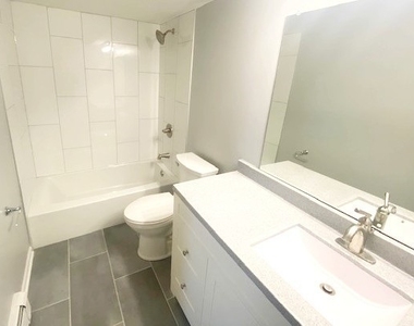 38 W 65th Street - Photo Thumbnail 12