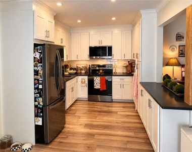 1195 Minhinette Drive - Photo Thumbnail 8