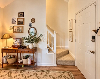 1195 Minhinette Drive - Photo Thumbnail 4
