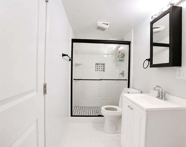 775 Stonemill Manor - Photo Thumbnail 32