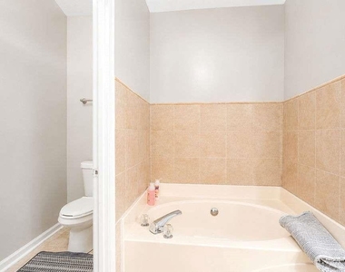 775 Stonemill Manor - Photo Thumbnail 23