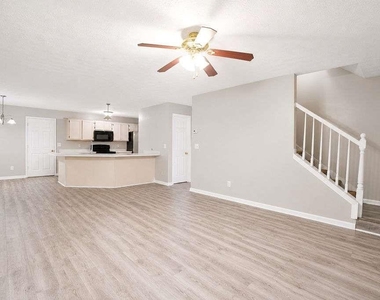 775 Stonemill Manor - Photo Thumbnail 9