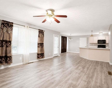 775 Stonemill Manor - Photo Thumbnail 7