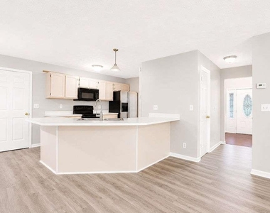 775 Stonemill Manor - Photo Thumbnail 11