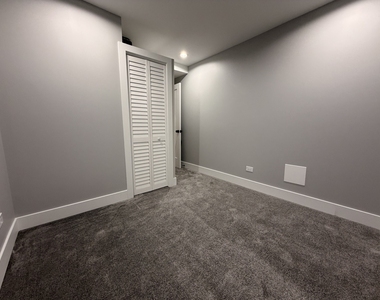 2227 W 21st Street - Photo Thumbnail 6
