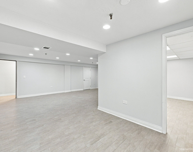 400 E Kensington Road - Photo Thumbnail 22