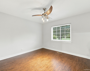 400 E Kensington Road - Photo Thumbnail 17