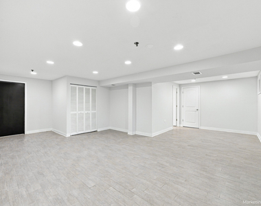 400 E Kensington Road - Photo Thumbnail 20