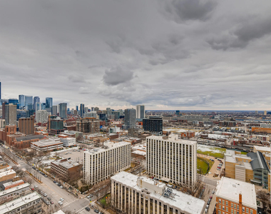111 W Maple Street - Photo Thumbnail 10