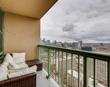 111 W Maple Street - Photo Thumbnail 9