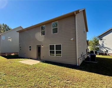 321 Nutwood Trace - Photo Thumbnail 25