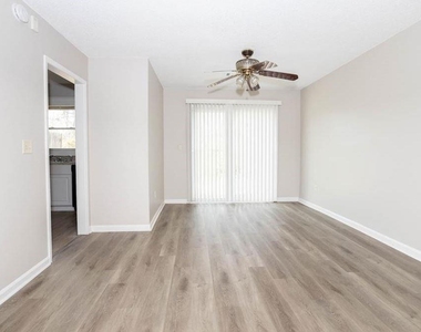 2583 Parkside Way - Photo Thumbnail 3