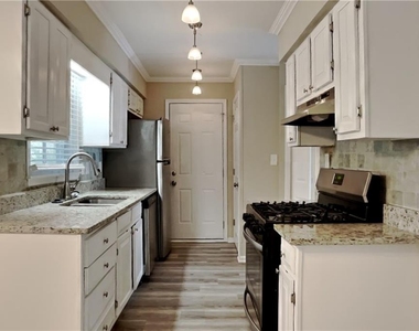 5686 N Shores Way Nw - Photo Thumbnail 3