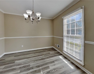 5686 N Shores Way Nw - Photo Thumbnail 6