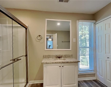 5686 N Shores Way Nw - Photo Thumbnail 11