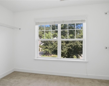 4875 Shiloh Crossing Way - Photo Thumbnail 31