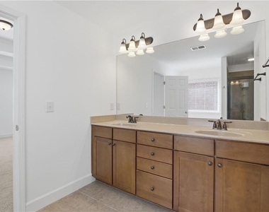 4875 Shiloh Crossing Way - Photo Thumbnail 27