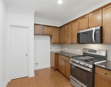 4875 Shiloh Crossing Way - Photo Thumbnail 16