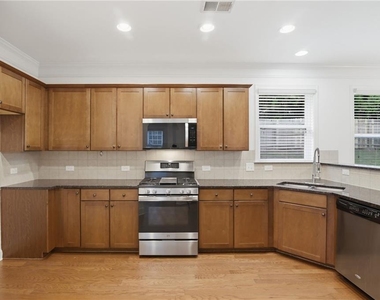 4875 Shiloh Crossing Way - Photo Thumbnail 12