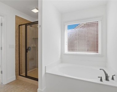 4875 Shiloh Crossing Way - Photo Thumbnail 28