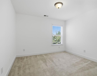 4875 Shiloh Crossing Way - Photo Thumbnail 34