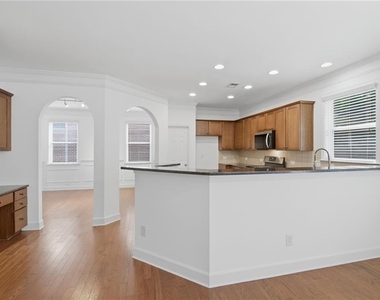 4875 Shiloh Crossing Way - Photo Thumbnail 17