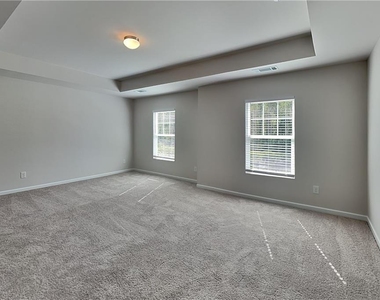 197 Bloomfield Circle - Photo Thumbnail 7