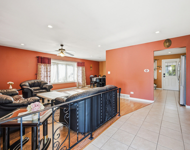 228 Dover Drive - Photo Thumbnail 8