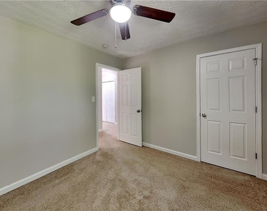 1385 Brisbane Drive - Photo Thumbnail 14